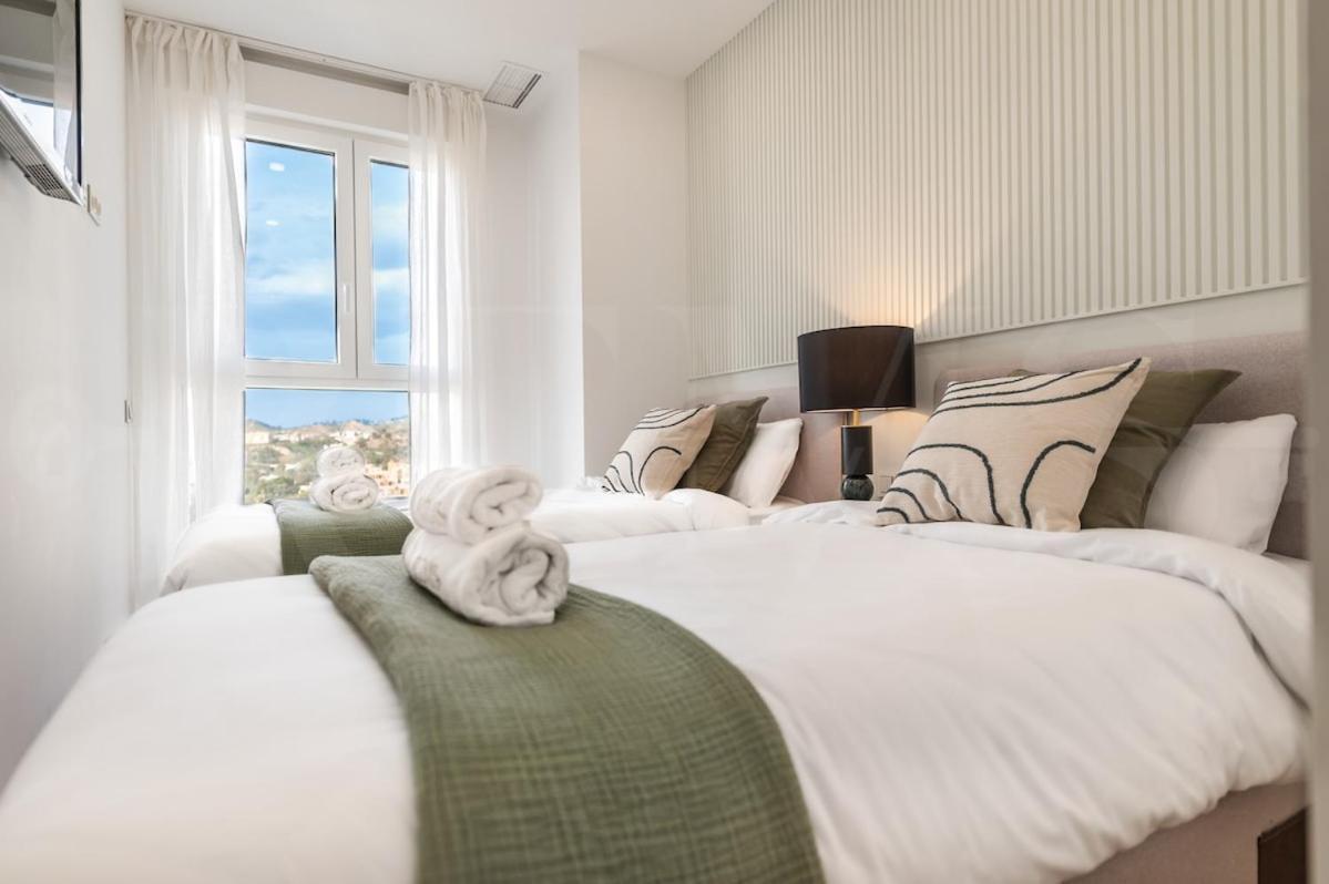 Panoramic Skyrise On The 20th Floor By Rems Appartamento Málaga